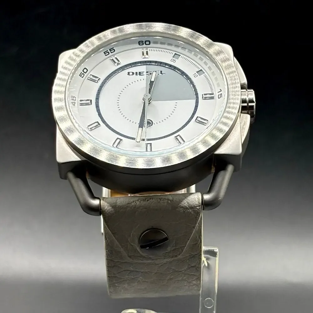 Diesel DZ1577 Descender White Dial White Leather Men’s Watch 46mm
